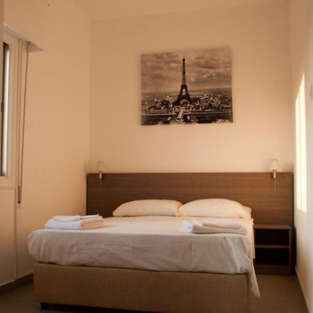 St. George Rent Rooms Larnaka Exterior foto